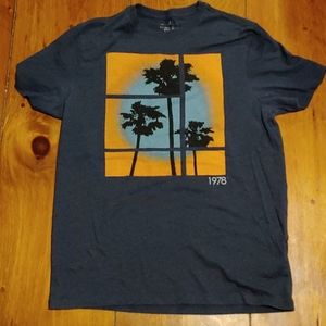 Banana Republic Navy Tshirt